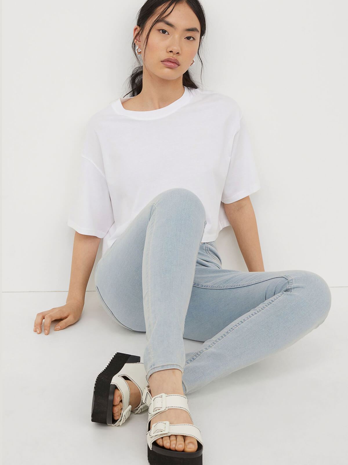 Slim High-Ankle Jeans | LUMERITH women's fashion