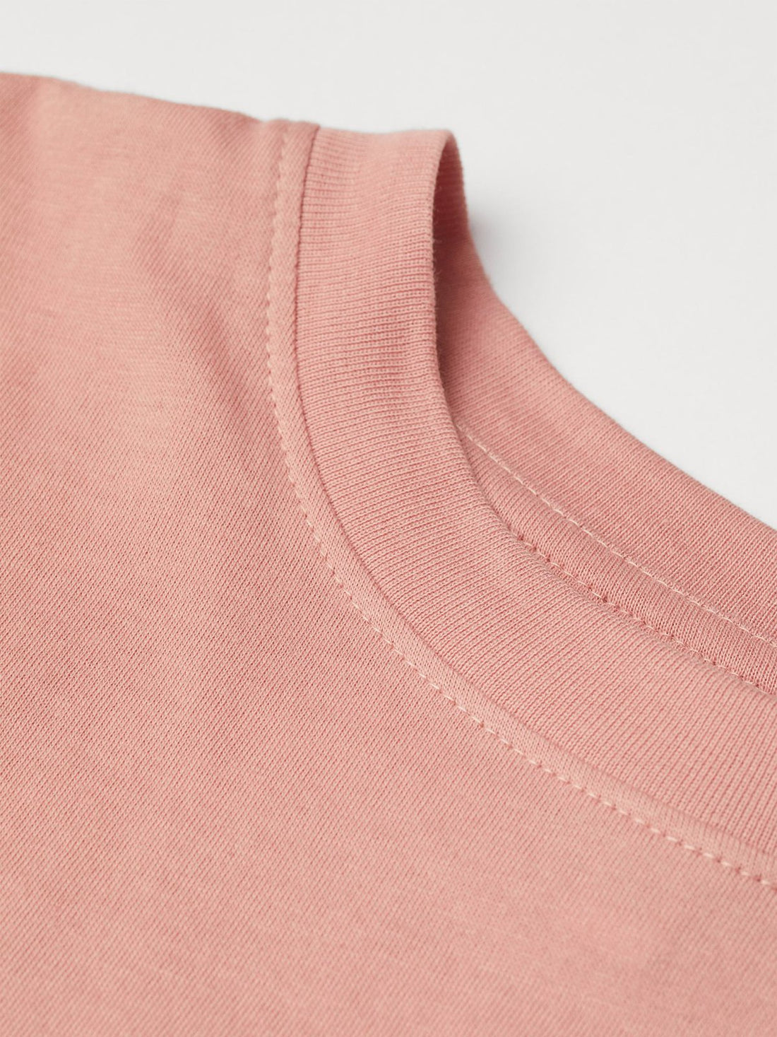 Oversized T-Shirt - Pink | LUMERITH women's fashion